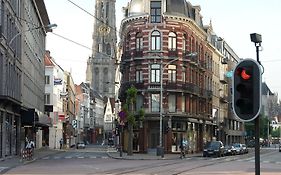 National City Apartments